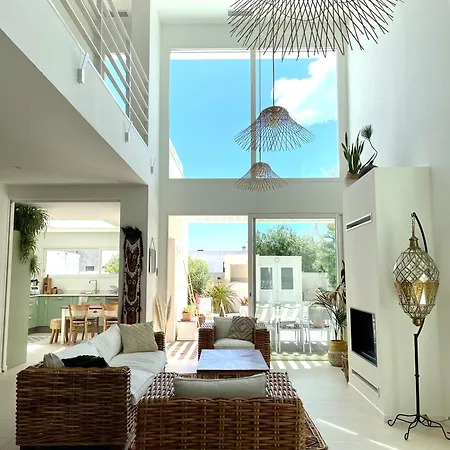 Pgh N2 - Avec Piscine A 50m De La Villa