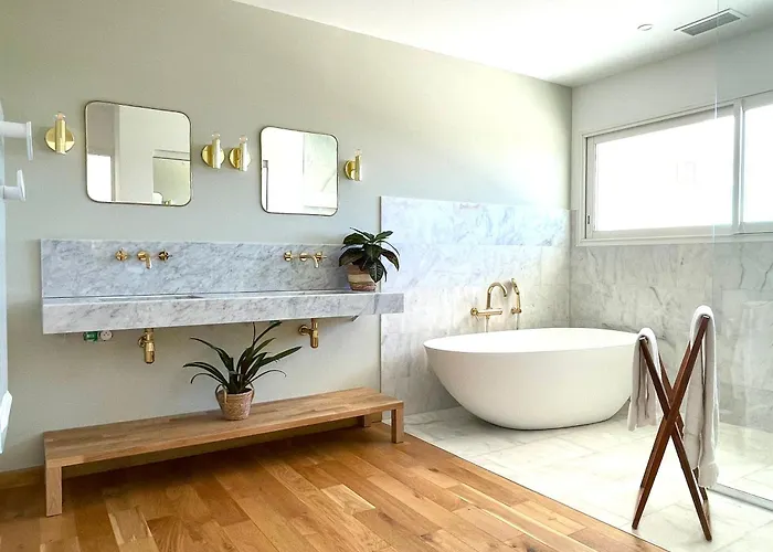 Pgh N2 - Avec Piscine A 50m De La Villa *