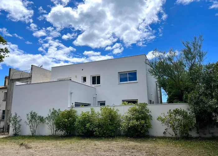 Villa Pgh N2 - Avec Piscine A 50m De La *